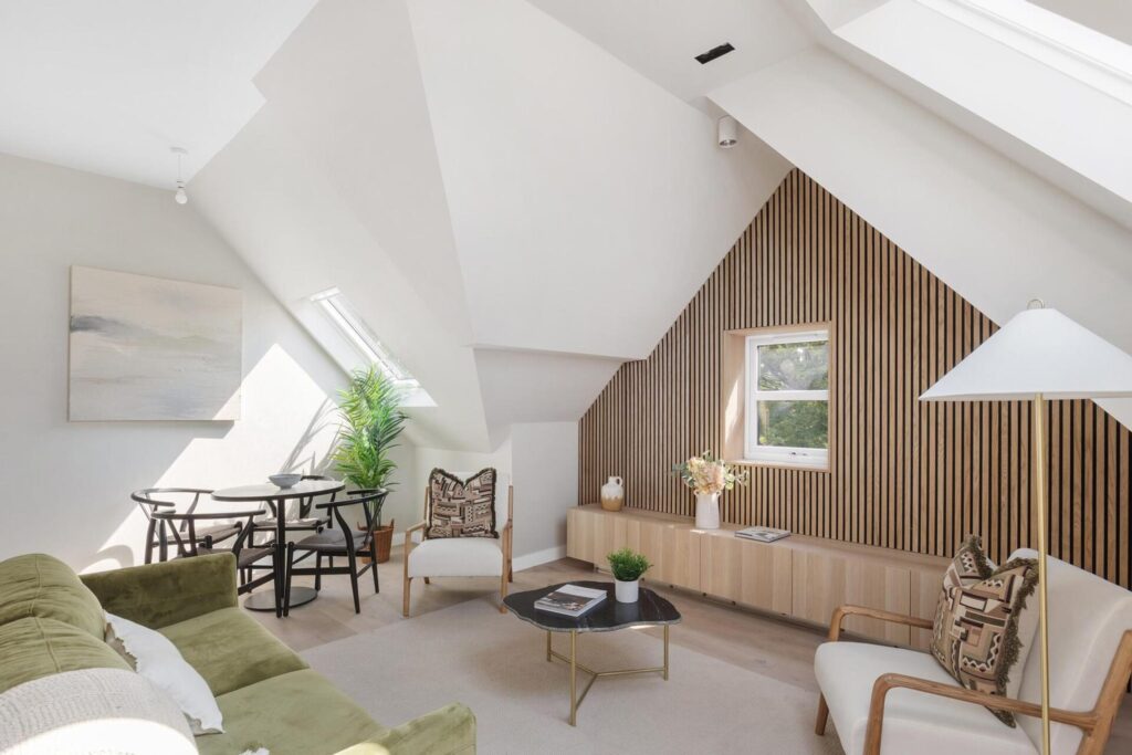 Ninety8 Gordon Road, W13